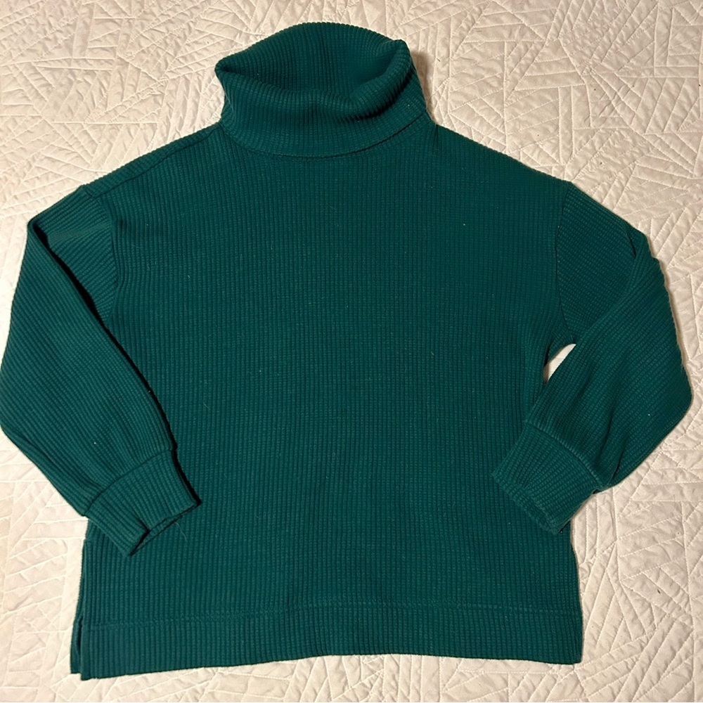 GAP Split-Hem Waffle Turtleneck T-Shirt